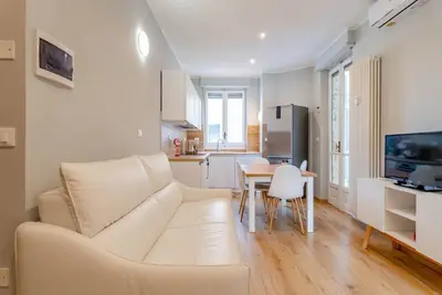 Image de Linea Metro, Ac, gruppi, con balcone: White Metro*