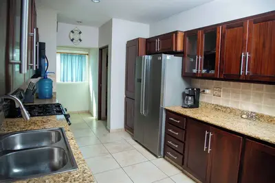 4 Bedroom pent house overlooking the ocean.