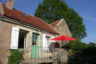 Image de La côte 15 mn de Semur en Auxois maisonnette de charme entre Fontenay et Véselay