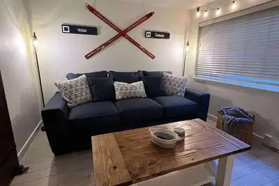 Image de Powder & Paddle Adventure Ready McCall Hideaway