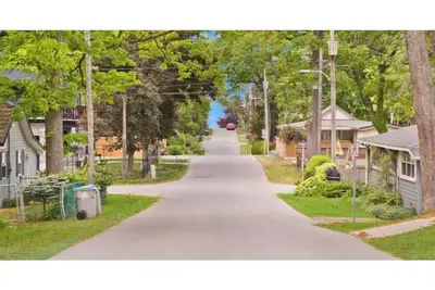 Image de Cozy Comfortable Lodge, walk to beach!