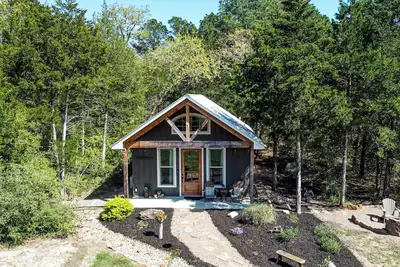 Image de Cozy, romantic 1 bedroom cottage near Smithville