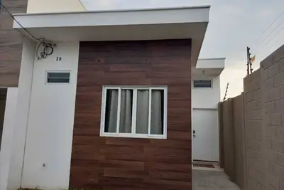 Image de Modern 2-Br Home on Ca-8, 20 Mins to Beaches, Across El Encuentro Mall Sonsonate