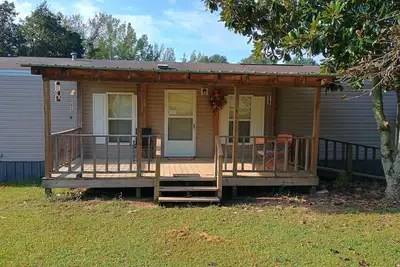 Image de Charming 2-bedroom mobile home in tranquil Langley, Ar, with Ac