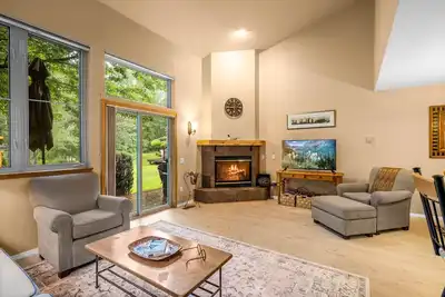 Image de Mh212 Mountain Harbor Timber