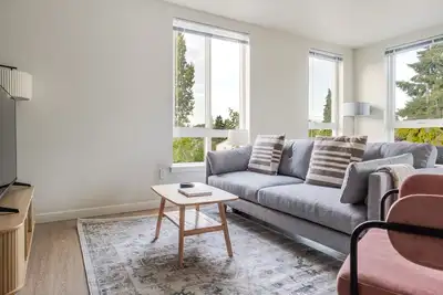 Image de Blueground | Meridian Park, view, nr Shoreline Park