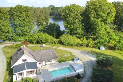 Image de Villa Waldsee – Lakeside House with Pool, Hot Tub & Sauna in Småland