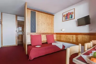 Image de Studio 4 lits proche piste piscine et sauna inclus