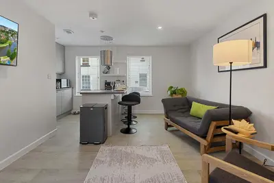 Image de Exeter Escape - City Centre Apartment- Short Stays Uk Ltd