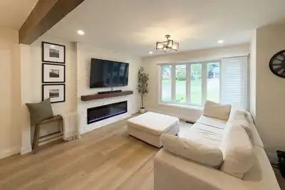 Image de Modern Home in Oshawa #Main