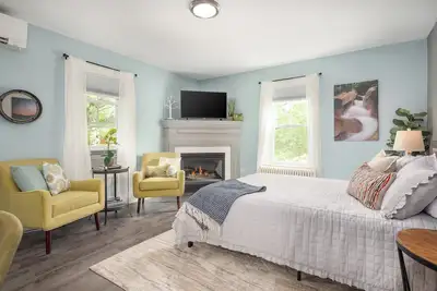 Image de New! Couples retreat 5 mins to North Conway