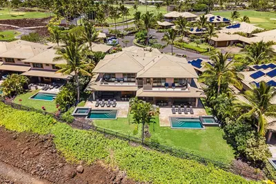Image de Laule'a Ohana Retreat by Gather – 2 Mauna Lani Villas w/ Golf Views, Dual Pools/