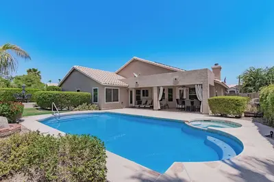 Image de Heated Pool and Spa Spacious 4-bedroom home in Glendale, Az