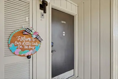 Image de Little Condo By The Bay