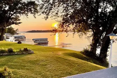 Image de Lake Wi Rental: Private Pier: Sunsets