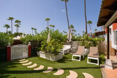 Image de Cozy Bungalow with Private Jacuzzi in Maspalomas