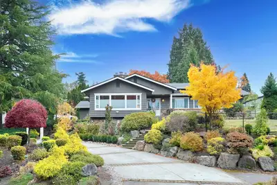 Image de Private Bellevue Apt No Stairs