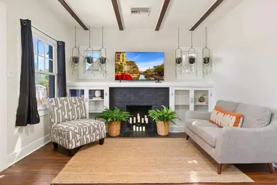 Image de New Coronado Historic 1br Boho Oasis! Private Yard