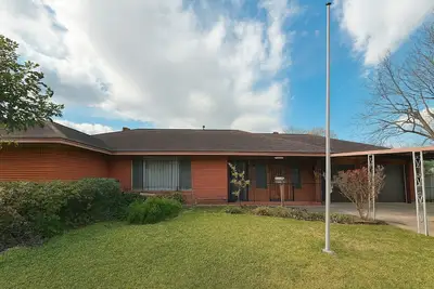 Image de Modern 5 Bd 2bath Home Near Nrg & Med Center
