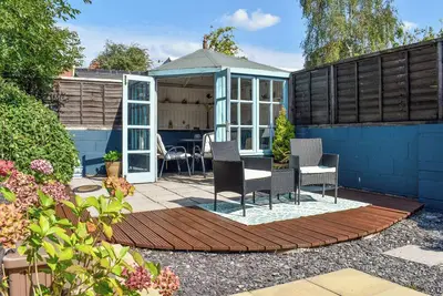 Image de 3 chambres à coucher à Abergavenny