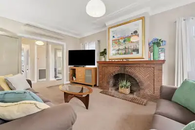 Image de Katoomba Getaway 1 -Perfectly positioned in a quiet, street just a hop, skip & jump to Katoomba town