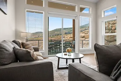 Image de Alpine Vista B9 | Hot Tub |Fire Pit |By Powder Mtn