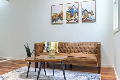 Image de Pet Allowed Furnished 3 Bedroom@ 440 Richards