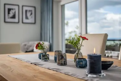 Image de Baden-Chalet – Appartement panoramique paisible surplombant la vallée du Rhin avec vue sur les Vosges