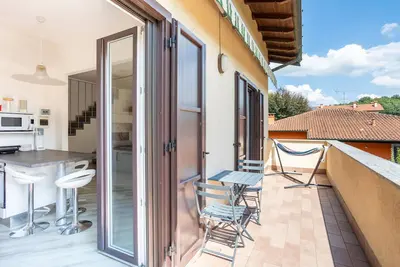 Image de Appartement 'Rocca Lake House' avec jardin commun, balcon et Wi-Fi
