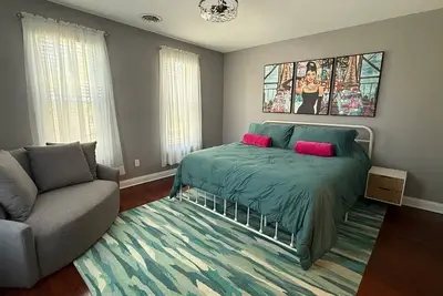 Image de Spacious 2 Bedroom Upstairs Apt in Lexington / Mansfield Monthly Rates Available