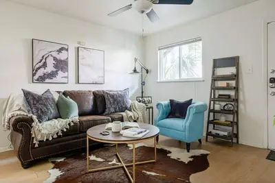 Image de Rancho | Modern Rustic Vibes | Central Austin