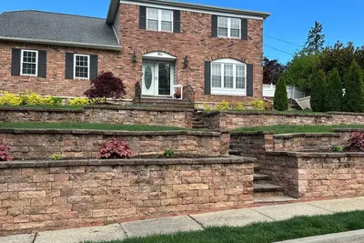 Image de Spacious 4-bedroom townhome, 5 min walk from Bethpage Black