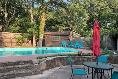 Image de Charming 3-bedroom house with pool in Denton