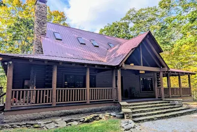 Image de Amazing Views! 5-bedroom cabin only 1. 5 miles from Snowshoe entrance