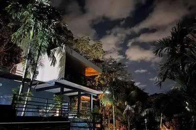 Image de Paradise Cabin Jacuzzi Exclusive City View