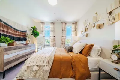 Image de Cambridge Luxury Near Harvard & Mit 150” Home Theater Airport Shuttle Netflix