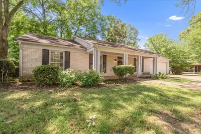 Image de Cozy 3br Retreat in Memphis with Game Room