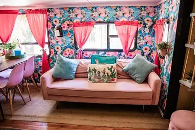 Image de The Paradise - glamp with us and explore the wild side at Oak Meadow Ranch!