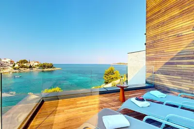 Image de Villa Flora Mare Ii with Pool