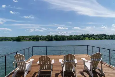 Image de Beautiful Lake Home/Private Dock