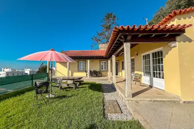 Image de Lovely Sunny House - with sea view