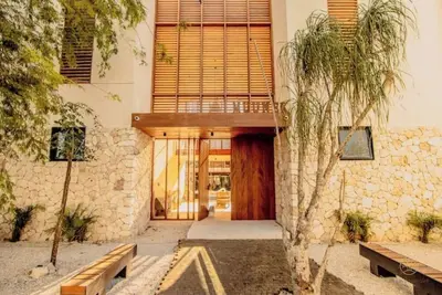 Image de Wellness retreat · Private pool · 10min beach