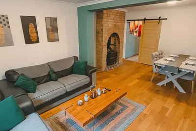 Image de Entire luxury home free parking - Discount for long stays and contractors