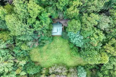 Image de The Fire Escape - Mountain Cabin with Wood-Burning Fireplace in Suches, Georgia