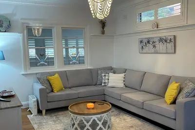 Image de Seaside Village Cottage Charm