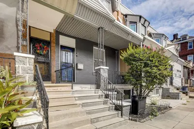 Image de Private Backyard Jawn! Multi-Level Philly Rowhouse