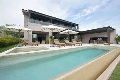 Image de Please Inquire Before Booking – Luxury Villa