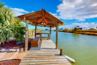 Image de Break Point - Waterfront in Rockport!