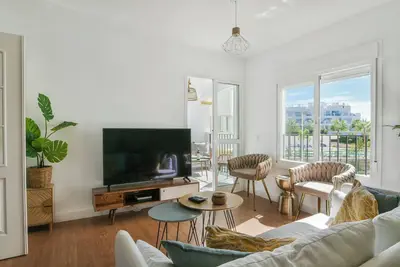 Image de Beautiful apartment - short walk to the beach