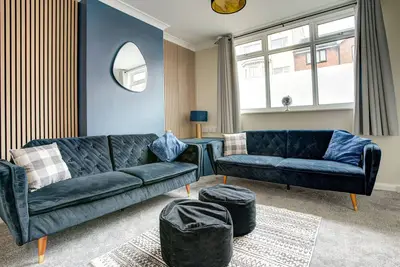 Image de Maison-Confort-Salle de bain privée-Vue sur Rue